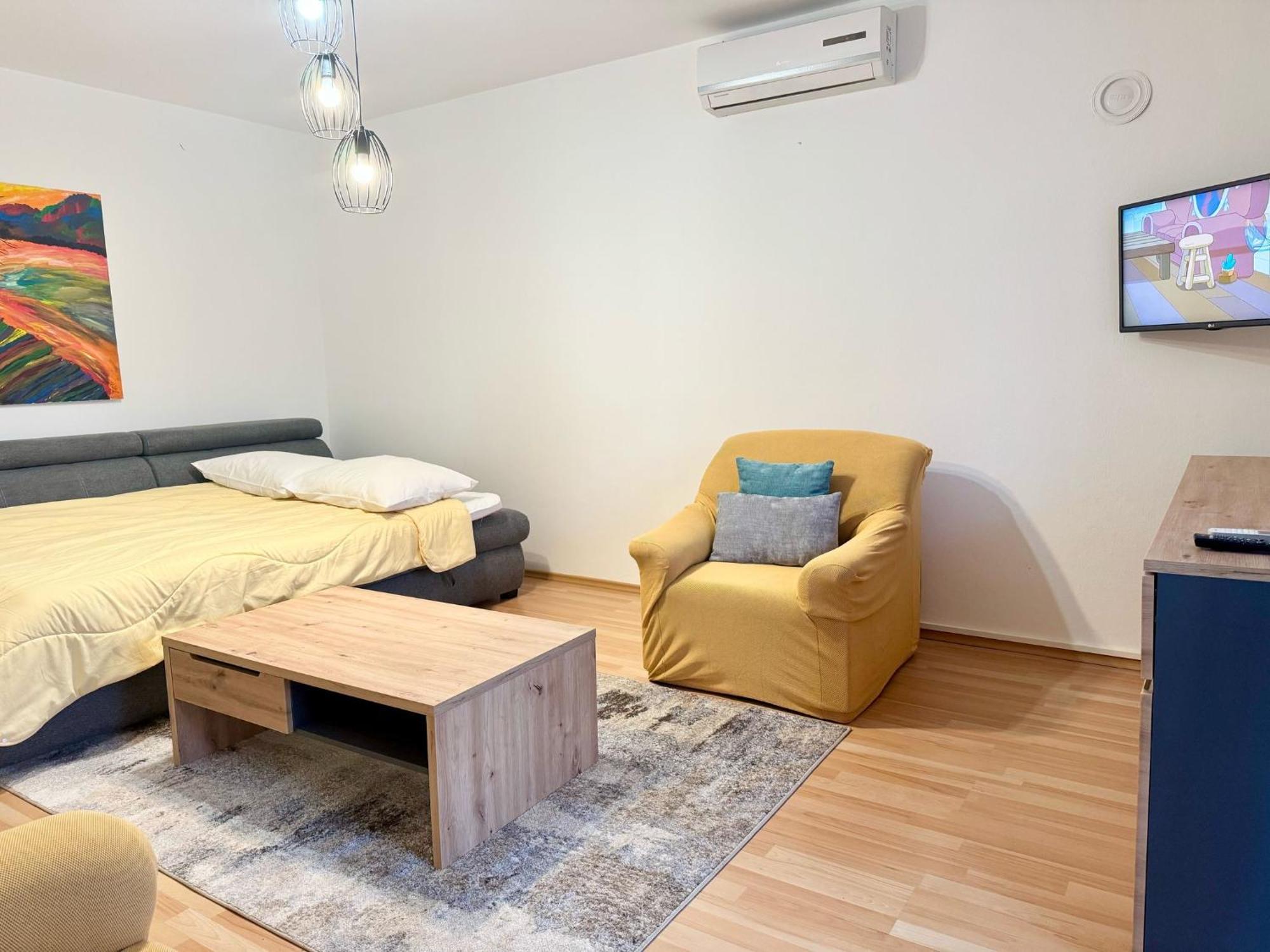 פורץ Apartments Nives מראה חיצוני תמונה